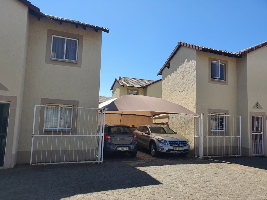 2 Bedroom Property for Sale in Gardeniapark Free State